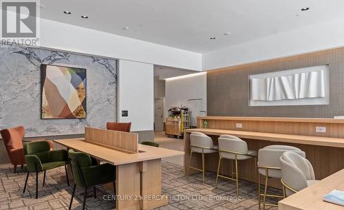 4211 - 395 Square One Drive, Mississauga, ON - Indoor