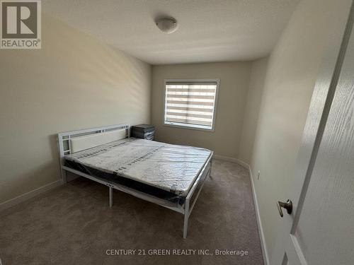 47 Rowlock Street, Welland, ON - Indoor Photo Showing Bedroom