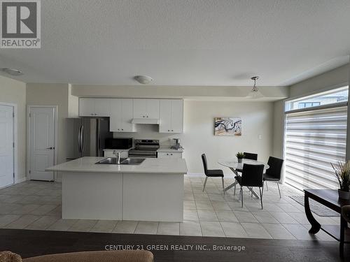 47 Rowlock Street, Welland, ON - Indoor Photo Showing Other Room