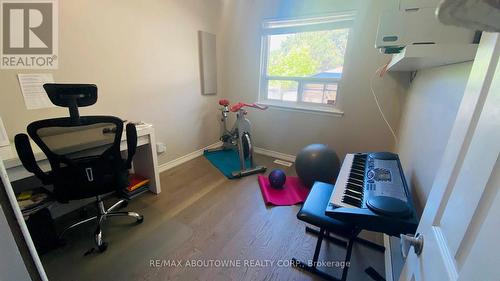 Main - 1601 Sandgate Crescent, Mississauga, ON - Indoor