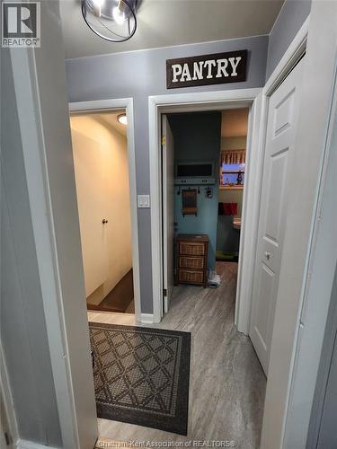 11047 Miller Road, Dutton, ON - Indoor Photo Showing Other Room