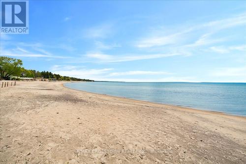 369 Balm Beach Road W, Tiny, ON 