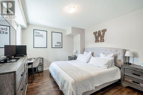 7 - 25 Madelaine Drive, Barrie, ON - Indoor Photo Showing Bedroom