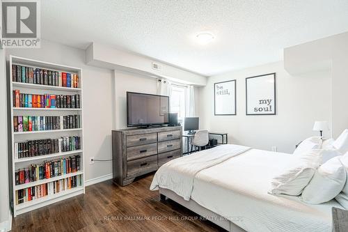 7 - 25 Madelaine Drive, Barrie, ON - Indoor Photo Showing Bedroom