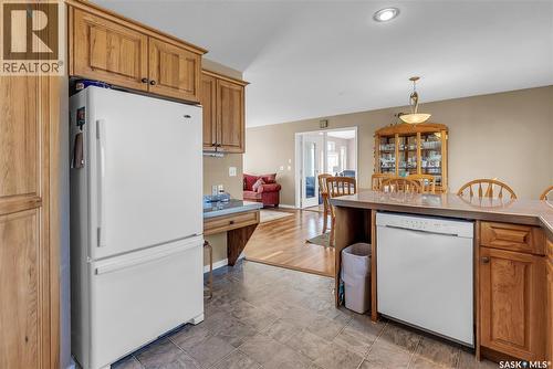6 Mercier Place, Dundurn Rm No. 314, SK - Indoor Photo Showing Kitchen
