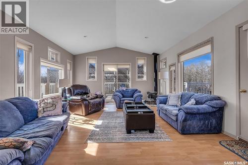 6 Mercier Place, Dundurn Rm No. 314, SK - Indoor Photo Showing Living Room