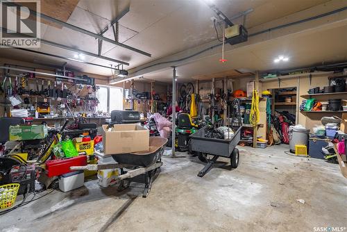6 Mercier Place, Dundurn Rm No. 314, SK - Indoor Photo Showing Garage