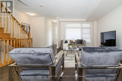 2519 Castlegate Crossing Drive, Pickering, ON - Indoor