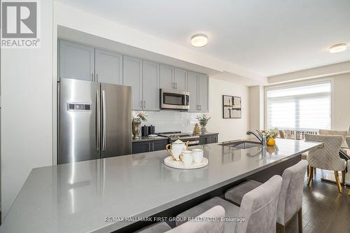 2519 Castlegate Crossing Drive, Pickering, ON - Indoor Photo Showing Kitchen With Stainless Steel Kitchen With Upgraded Kitchen