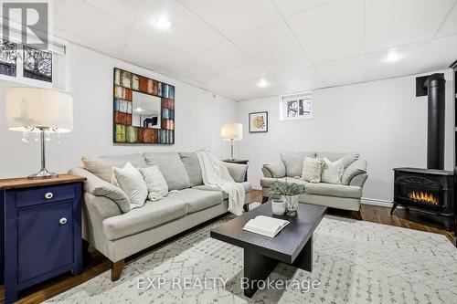 564 Sandmere Crescent, Cobourg, ON - Indoor Photo Showing Living Room With Fireplace