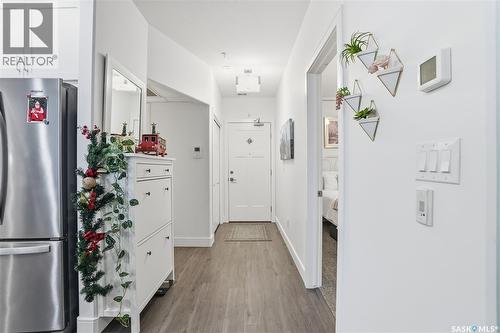 220 105 Willis Crescent, Saskatoon, SK - Indoor Photo Showing Other Room