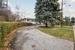 120 FENN AVENUE  Toronto, ON M2P 1X6