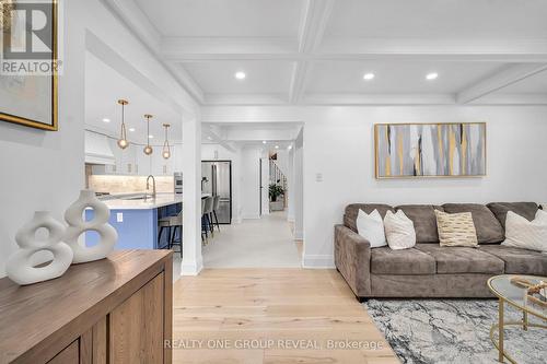 1 Bridgid Drive, Whitby, ON - Indoor Photo Showing Living Room