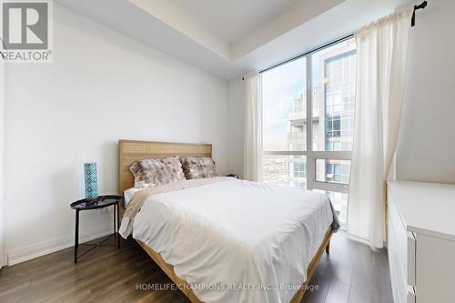 2710 - 20 Meadowglen Place, Toronto, ON - Indoor Photo Showing Bedroom