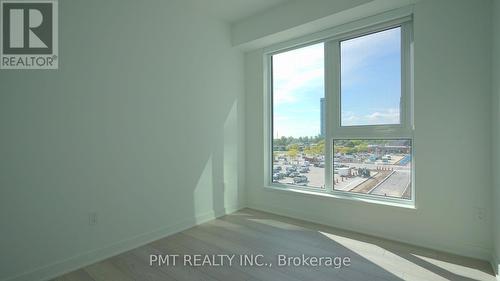 318 - 1007 The Queensway, Toronto, ON - Indoor Photo Showing Other Room