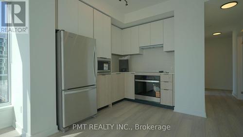 318 - 1007 The Queensway, Toronto, ON - Indoor Photo Showing Kitchen