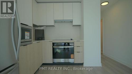 318 - 1007 The Queensway, Toronto, ON - Indoor Photo Showing Other Room