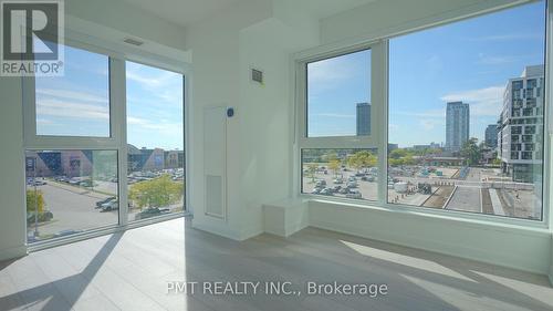 318 - 1007 The Queensway, Toronto, ON - Indoor Photo Showing Other Room