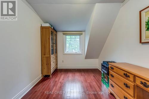 398 Maple Grove Drive, Oakville, ON - Indoor Photo Showing Other Room