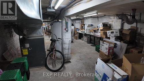 59 Lakeshore Road E, Mississauga, ON 