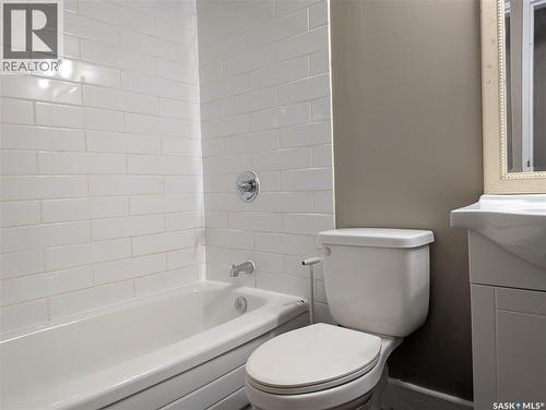 103 929 Northumberland Avenue, Saskatoon, SK - Indoor Photo Showing Bathroom