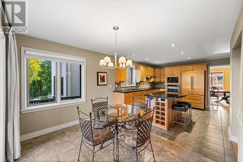 41 Civic Place, Ottawa, ON - Indoor Photo Showing Dining Room