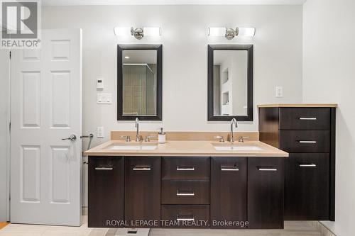 41 Civic Place, Ottawa, ON - Indoor Photo Showing Bathroom