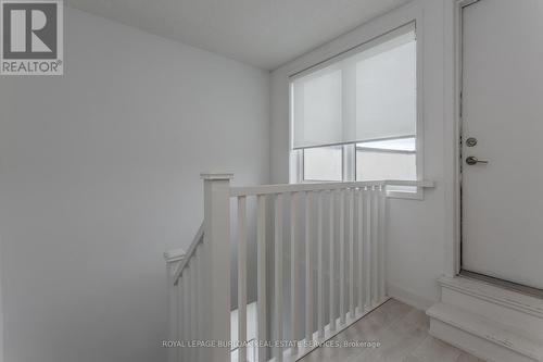 815 - 1133 Cooke Boulevard, Burlington, ON - Indoor Photo Showing Other Room