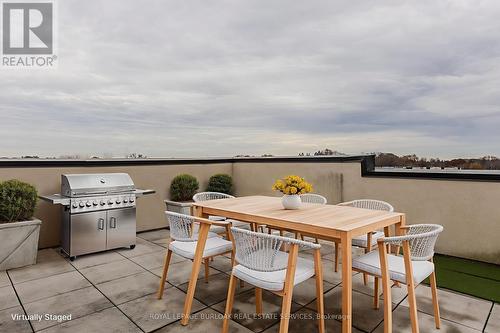 815 - 1133 Cooke Boulevard, Burlington, ON - Outdoor With Balcony