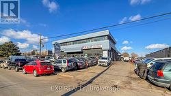 12 LEPAGE COURT  Toronto, ON M3J 1Z9