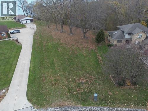 1239 Oxford & Lot 13 Oxford Avenue, Kingsville, ON - Outdoor