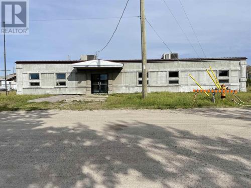 122 Lorne St, Chapleau, ON 