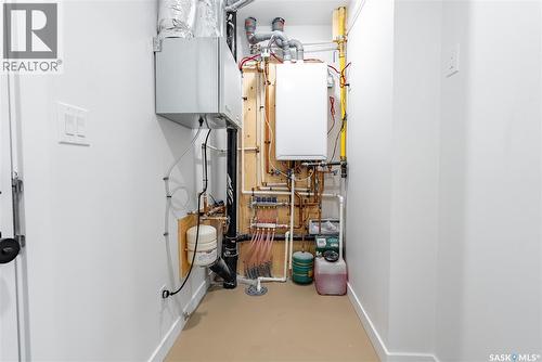 804 Weldon Avenue, Saskatoon, SK - Indoor