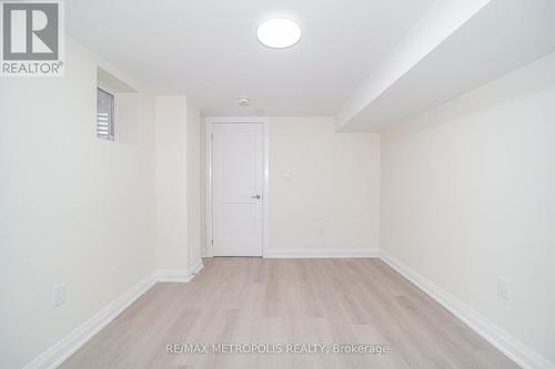Bsmt - 929 Greenhill Avenue, Oshawa, ON - Indoor Photo Showing Other Room
