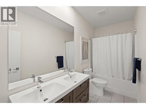 3633 Sillaro Place, Kamloops, BC - Indoor Photo Showing Bathroom