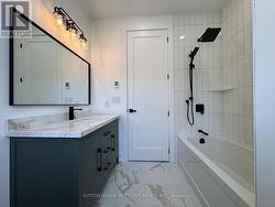 Main FLoor Bathroom - 