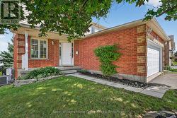 238 BRIARMEADOW DRIVE  Kitchener, ON N2A 4C4