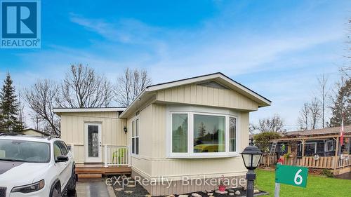 6 Swallow Street, Brockton, ON - Outdoor With Deck Patio Veranda