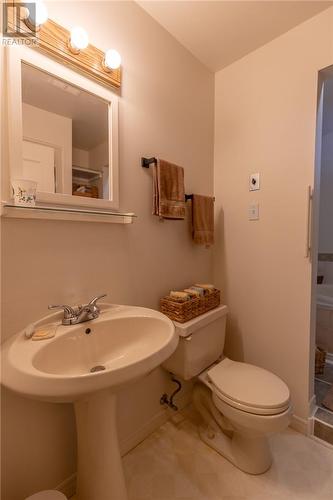 322 Sutherland Street, Espanola, ON - Indoor Photo Showing Bathroom