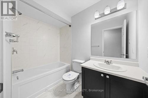 2123 Winsome Terrace, Ottawa, ON - Indoor Photo Showing Bathroom