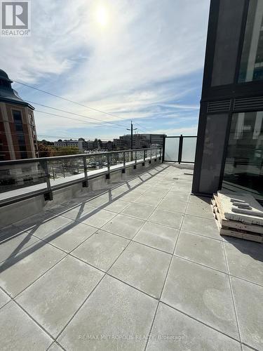 A-407 - 705 Davis Drive, Newmarket, ON - Outdoor