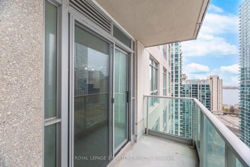 3112-18 Yonge Street, Toronto, ON - Outdoor With Balcony With Exterior