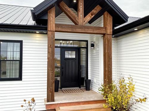 137 Macmillan Point, York, PE 