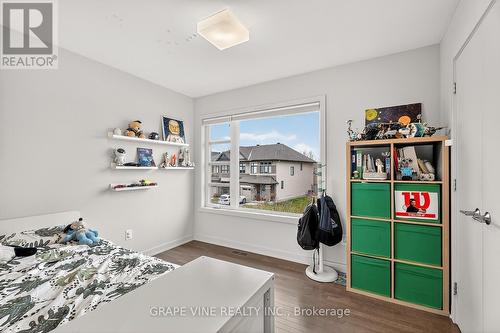 145 Larimar Circle, Ottawa, ON - Indoor Photo Showing Bedroom
