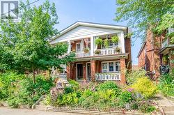 48-50 SCARBORO BEACH BOULEVARD  Toronto, ON M4E 2X1