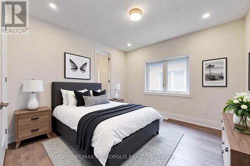 15 Seguin Street, Richmond Hill, ON - Indoor Photo Showing Bedroom