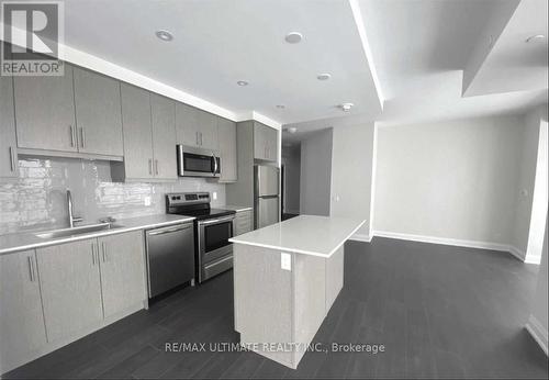 1106 - 15 Lynch Street, Brampton, ON - Indoor Photo Showing Kitchen With Stainless Steel Kitchen