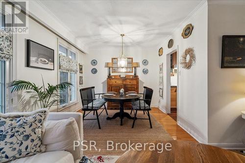 402 Willis Drive, Oakville, ON - Indoor