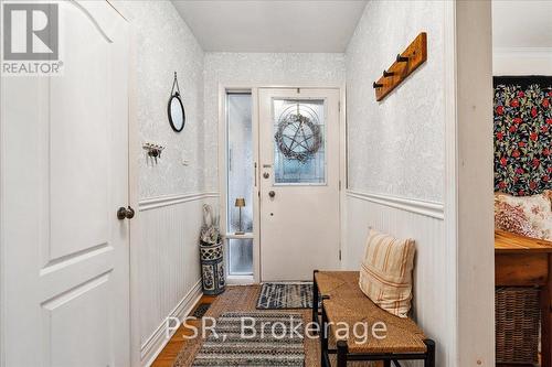 402 Willis Drive, Oakville, ON - Indoor Photo Showing Other Room