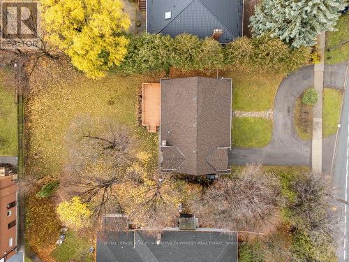 298 Burnhamthorpe Road, Toronto, ON - Outdoor